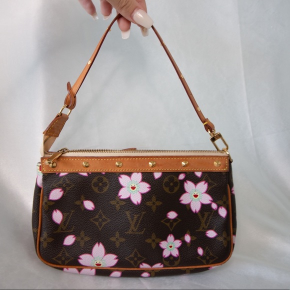 Louis Vuitton Cherry Blossom Pochette Accessoires Monogram🌸🌸🌸 - Picture 5 of 6